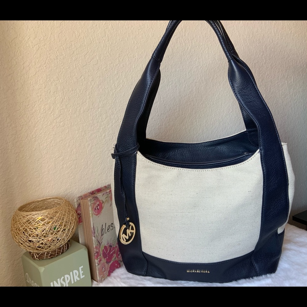 MK shoulder bag